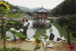 Pavillon bei Kumsan, Republik Korea, 15. Oktober 2001