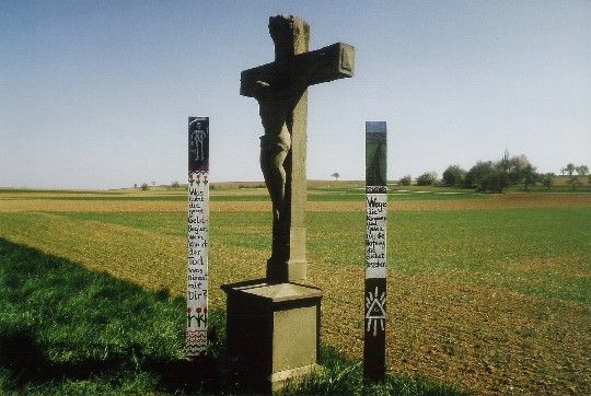 Steinfeldkreuz bei Tiefenbach, Baden-Württemberg, 18. April 2003