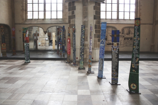 Seelenbretter® von Bali Tollak in der St. Laurenskerk, Rotterdam, Juli bis August 2013